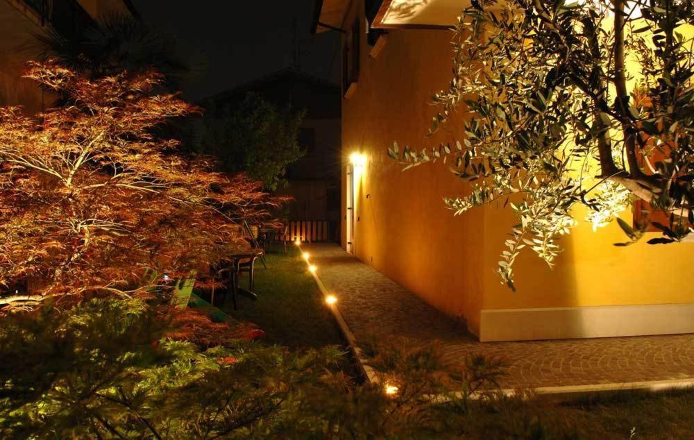 Affittacamere Sweet House Only *